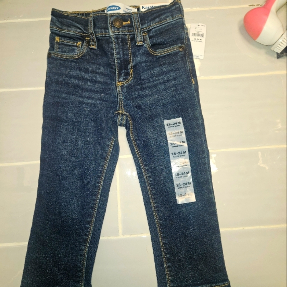 NWT Old Navy Karate Skinny Jeans